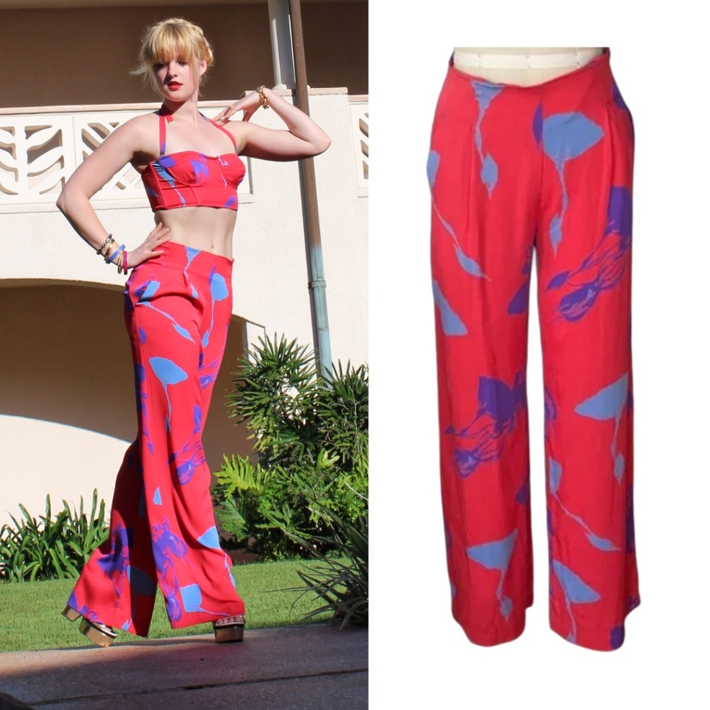 Tucker Red, Purple, Blue Floral Print Silky Wide Leg High Waist Pants Size XS